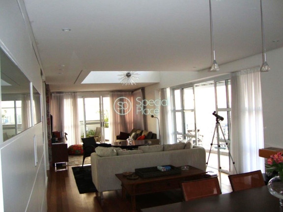 Imagem Cobertura com 4 Quartos para Alugar, 450 m² em Vila Mariana - São Paulo Imagem Cobertura com 4 Quartos para Alugar, 450 m² em Vila Mariana - São Paulo