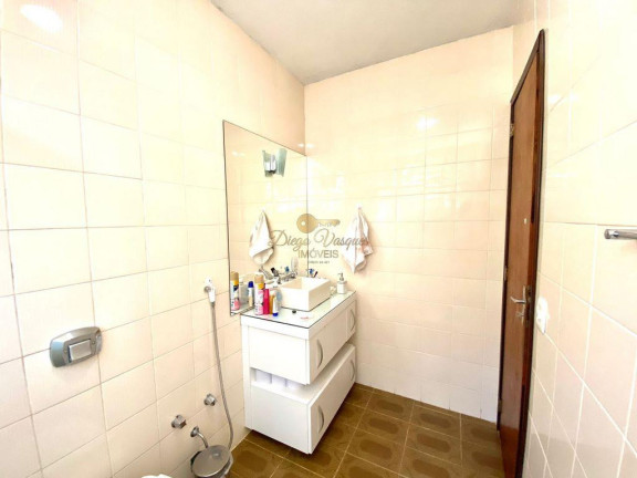 Imagem Casa com 3 Quartos à Venda, 250 m² em Várzea - Teresópolis Imagem Casa com 3 Quartos à Venda, 250 m² em Várzea - Teresópolis