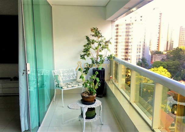 Imagem Imóvel com 2 Quartos à Venda, 107 m² em Lourdes - Belo Horizonte Imagem Imóvel com 2 Quartos à Venda, 107 m² em Lourdes - Belo Horizonte