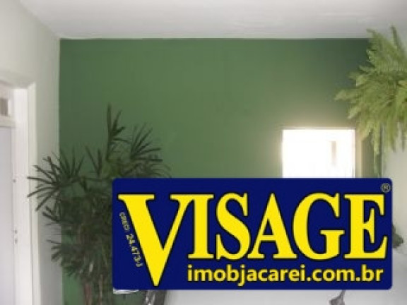 Casa com 4 Quartos à Venda,  em Centro - Jacareí