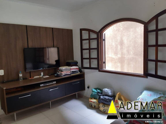 Imagem Casa com 3 Quartos à Venda, 250 m² em Piraporinha - Diadema