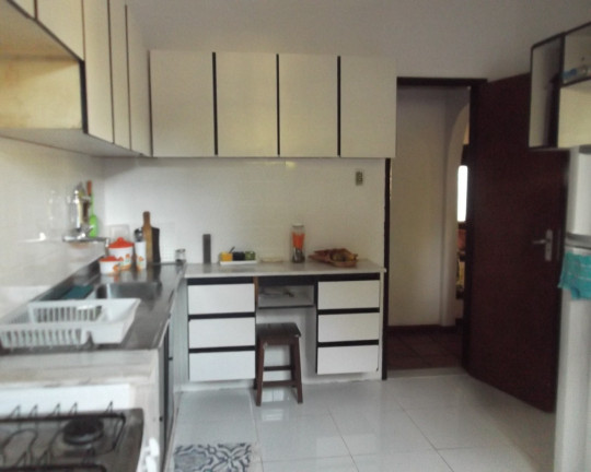 Imagem Casa com 3 Quartos à Venda, 210 m² em Guarajuba - Monte Gordo (camaçari)