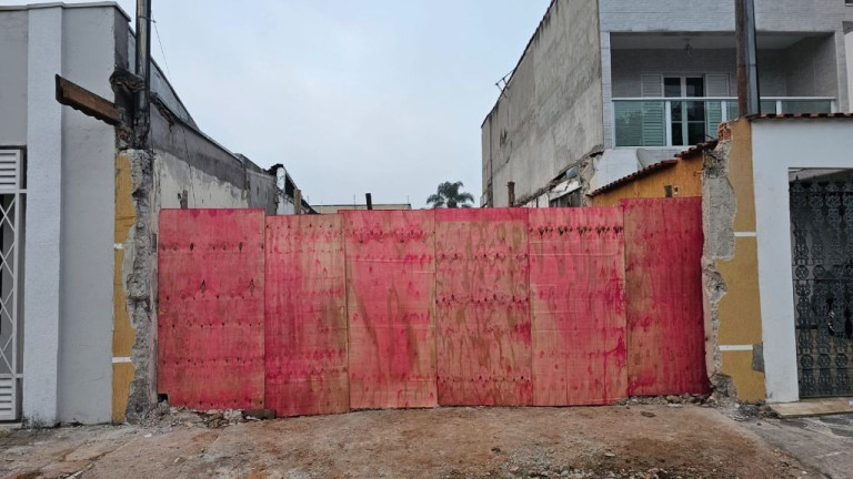 Imagem Terreno à Venda, 130 m² em Centro - Poá Imagem Terreno à Venda, 130 m² em Centro - Poá