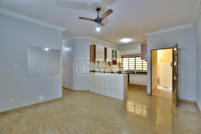 Imagem Casa com 3 Quartos à Venda, 128 m² em Guará Ii - Brasília Imagem Casa com 3 Quartos à Venda, 128 m² em Guará Ii - Brasília