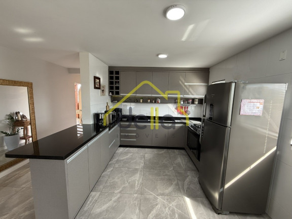 Imagem Cobertura com 2 Quartos à Venda, 118 m² em Iririú - Joinville