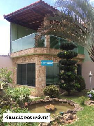 Imagem Casa com 3 Quartos à Venda, 440 m² em São Paulo Imagem Casa com 3 Quartos à Venda, 440 m² em São Paulo