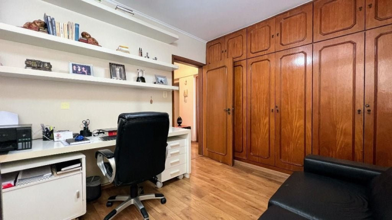Imagem Apartamento com 3 Quartos à Venda, 152 m² em Itaim Bibi - São Paulo Imagem Apartamento com 3 Quartos à Venda, 152 m² em Itaim Bibi - São Paulo