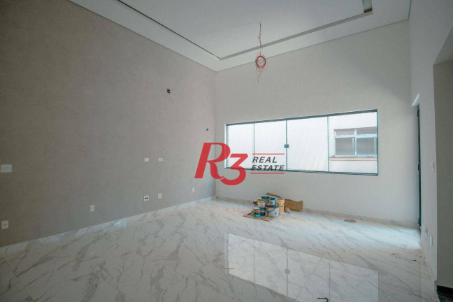 Imagem Casa com 3 Quartos à Venda, 236 m² em Embaré - Santos Imagem Casa com 3 Quartos à Venda, 236 m² em Embaré - Santos