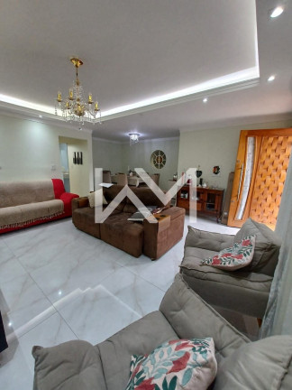 Imagem Casa com 3 Quartos à Venda, 315 m² em Vila Galvão - Guarulhos Imagem Casa com 3 Quartos à Venda, 315 m² em Vila Galvão - Guarulhos