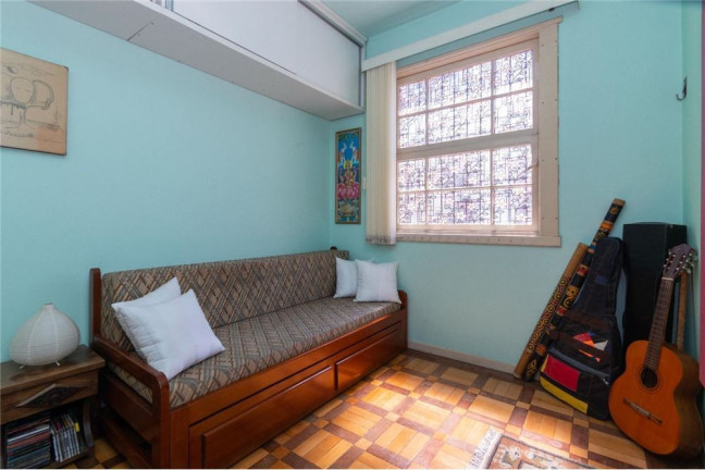 Imagem Apartamento com 3 Quartos à Venda, 110 m² em Petrópolis - Porto Alegre Imagem Apartamento com 3 Quartos à Venda, 110 m² em Petrópolis - Porto Alegre