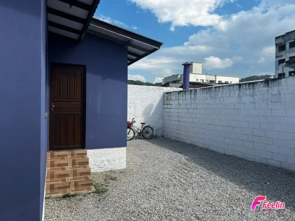 Imagem Casa com 4 Quartos à Venda, 120 m² em Rio Caveiras - Biguaçu