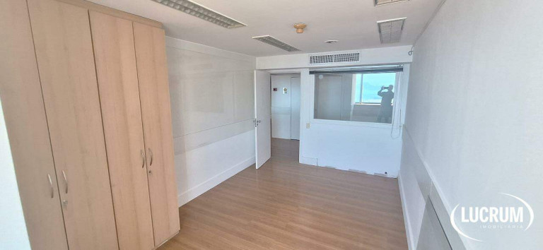 Imagem Imóvel com 9 Quartos para Alugar, 400 m² em Centro - Rio De Janeiro Imagem Imóvel com 9 Quartos para Alugar, 400 m² em Centro - Rio De Janeiro
