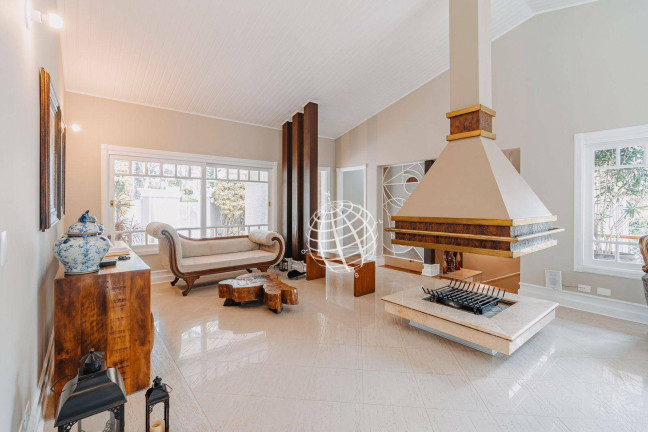 Imagem Casa com 8 Quartos à Venda, 750 m² em Condomínio Flamboyant - Atibaia Imagem Casa com 8 Quartos à Venda, 750 m² em Condomínio Flamboyant - Atibaia