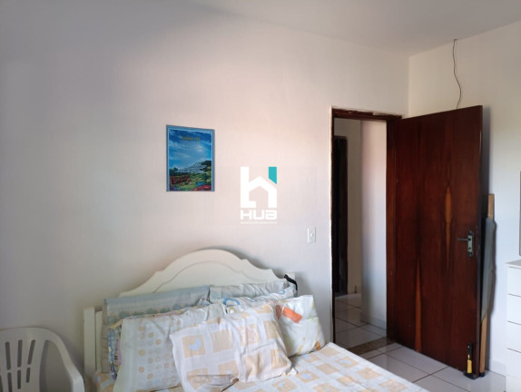 Imagem Casa com 3 Quartos à Venda, 70 m²
