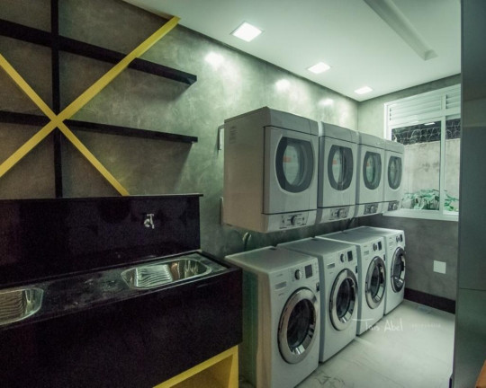 Imagem Apartamento com 2 Quartos à Venda, 66 m² em Petrópolis - Porto Alegre
