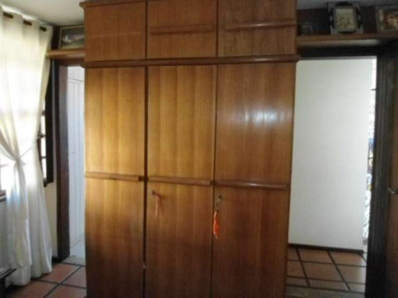 Imagem Casa com 4 Quartos à Venda, em Itaigara - Salvador Imagem Casa com 4 Quartos à Venda, em Itaigara - Salvador