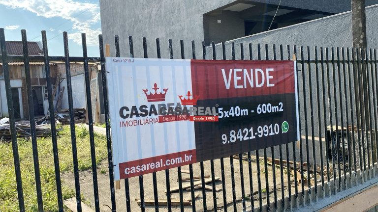 Imagem Terreno à Venda, em Piçarras - Guaratuba Imagem Terreno à Venda, em Piçarras - Guaratuba