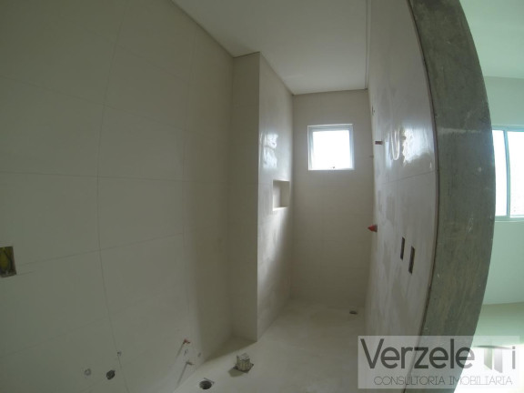 Imagem Apartamento com 4 Quartos à Venda, 136 m² em Pioneiros - Balneário Camboriú