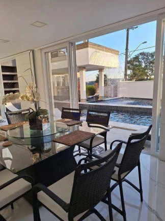 Imagem Sobrado com 4 Quartos à Venda, 850 m² em Jardim Aracy - Mogi Das Cruzes Imagem Sobrado com 4 Quartos à Venda, 850 m² em Jardim Aracy - Mogi Das Cruzes