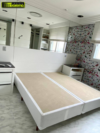 Imagem Cobertura com 2 Quartos à Venda, 181 m² em Centro - Curitiba Imagem Cobertura com 2 Quartos à Venda, 181 m² em Centro - Curitiba