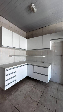 Imagem Sobrado com 4 Quartos à Venda, 218 m² em Vila Areao - Taubaté Imagem Sobrado com 4 Quartos à Venda, 218 m² em Vila Areao - Taubaté
