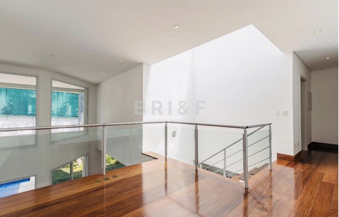 Imagem Sobrado com 4 Quartos à Venda, 958 m² em Jardim Petrópolis - São Paulo Imagem Sobrado com 4 Quartos à Venda, 958 m² em Jardim Petrópolis - São Paulo