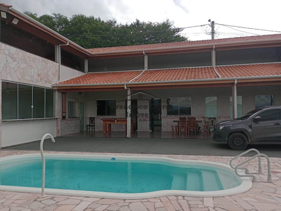 Imagem Imóvel com 3 Quartos à Venda, 1.297 m² em Chácaras Piagui - Guaratinguetá Imagem Imóvel com 3 Quartos à Venda, 1.297 m² em Chácaras Piagui - Guaratinguetá