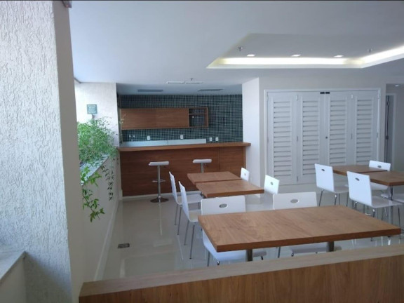Imóvel Comercial à Venda, 17 m² em Madureira - Rio De Janeiro