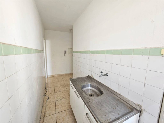 Imagem Kitnet à Venda, 10 m² em Boqueirao - Praia Grande Imagem Kitnet à Venda, 10 m² em Boqueirao - Praia Grande