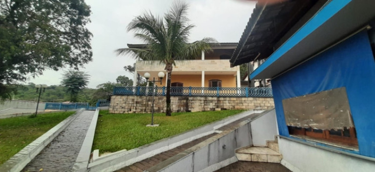 Imagem Sobrado com 4 Quartos à Venda, 500 m² em Vila Santista - Atibaia Imagem Sobrado com 4 Quartos à Venda, 500 m² em Vila Santista - Atibaia