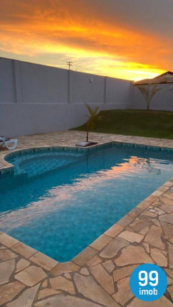 Imagem Casa com 4 Quartos à Venda, 840 m² em Ninho Verde Ii - Pardinho Imagem Casa com 4 Quartos à Venda, 840 m² em Ninho Verde Ii - Pardinho
