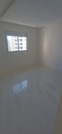 Imagem Apartamento com 4 Quartos à Venda, 254 m² em Meia Praia - Itapema Imagem Apartamento com 4 Quartos à Venda, 254 m² em Meia Praia - Itapema