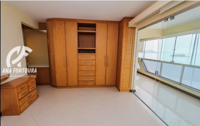 Imagem Apartamento com 3 Quartos à Venda, 202 m² em Centro - Balneário Camboriú