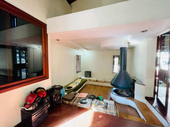 Imagem Casa com 4 Quartos à Venda, 460 m² em Ponta Aguda - Blumenau Imagem Casa com 4 Quartos à Venda, 460 m² em Ponta Aguda - Blumenau