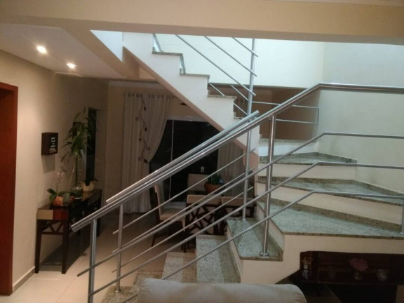Imagem Casa com 3 Quartos à Venda, 125 m² em Horto Florestal - Sorocaba Imagem Casa com 3 Quartos à Venda, 125 m² em Horto Florestal - Sorocaba