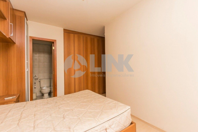 Imagem Apartamento com 2 Quartos à Venda, 69 m² em Higienópolis - Porto Alegre Imagem Apartamento com 2 Quartos à Venda, 69 m² em Higienópolis - Porto Alegre