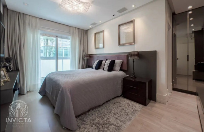 Imagem Apartamento com 3 Quartos à Venda, 151 m² em Centro - Balneário Camboriú Imagem Apartamento com 3 Quartos à Venda, 151 m² em Centro - Balneário Camboriú