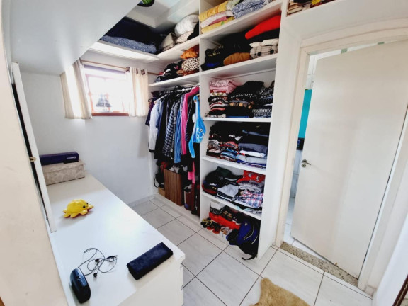 Imagem Casa com 3 Quartos à Venda, 320 m² em Campos Eliseos - Taubaté