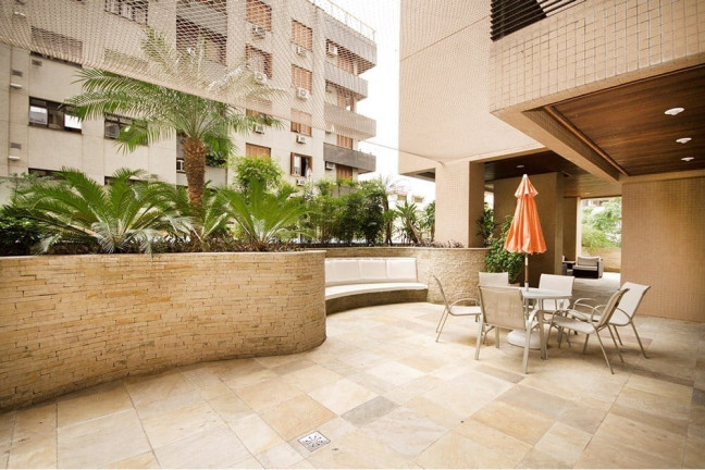 Imagem Apartamento com 3 Quartos à Venda, 122 m² em Petrópolis - Porto Alegre Imagem Apartamento com 3 Quartos à Venda, 122 m² em Petrópolis - Porto Alegre