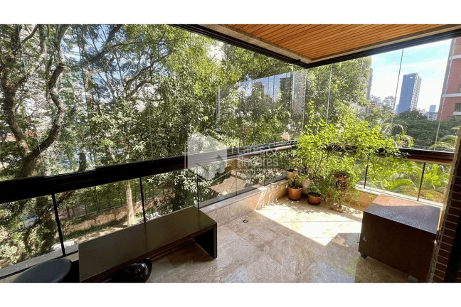 Imagem Apartamento com 4 Quartos à Venda, 272 m² em Campo Belo - São Paulo Imagem Apartamento com 4 Quartos à Venda, 272 m² em Campo Belo - São Paulo
