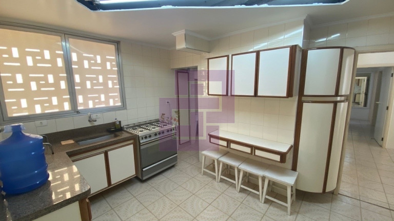 Imagem Apartamento com 4 Quartos à Venda, 140 m² em Pitangueiras - Guarujá Imagem Apartamento com 4 Quartos à Venda, 140 m² em Pitangueiras - Guarujá