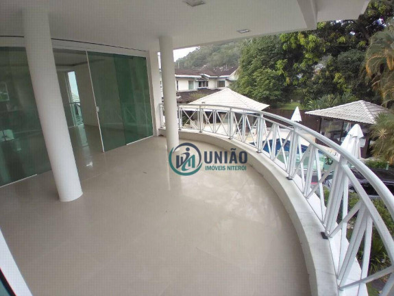 Imagem Casa com 7 Quartos à Venda, 950 m² em Itacoatiara - Niterói