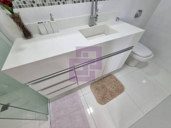 Imagem Apartamento com 3 Quartos à Venda, 180 m² em Pitangueiras - Guarujá