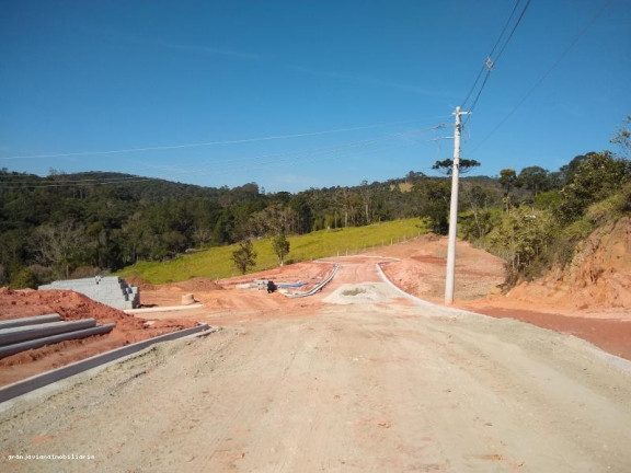 Imagem Terreno à Venda, 132 m² em Veneza - Cotia Imagem Terreno à Venda, 132 m² em Veneza - Cotia