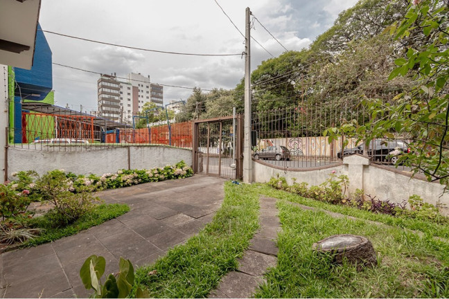Imagem Terreno à Venda, em Menino Deus - Porto Alegre Imagem Terreno à Venda, em Menino Deus - Porto Alegre