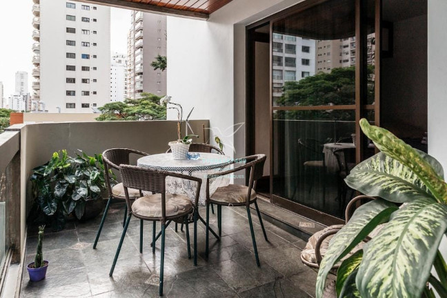 Imagem Apartamento com 4 Quartos à Venda, 233 m² em Campo Belo - São Paulo