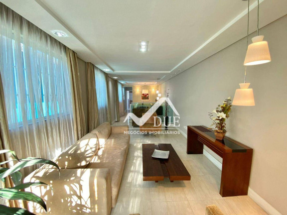 Casa com 3 Quartos à Venda ou Locação, 272 m² em Embaré - Santos