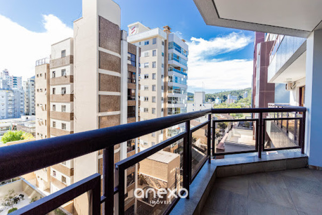 Imagem Apartamento com 4 Quartos à Venda, 240 m² em Jardim Blumenau - Blumenau