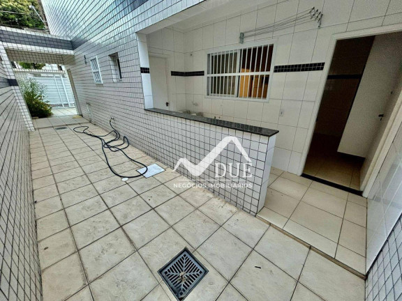 Imagem Casa com 3 Quartos à Venda, 180 m² em Boqueirão - Santos Imagem Casa com 3 Quartos à Venda, 180 m² em Boqueirão - Santos