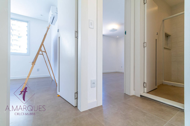 Imagem Apartamento com 3 Quartos à Venda, 237 m² em Copacabana - Rio De Janeiro